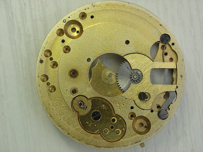 Werk Zifferblattseite teilzerlegt